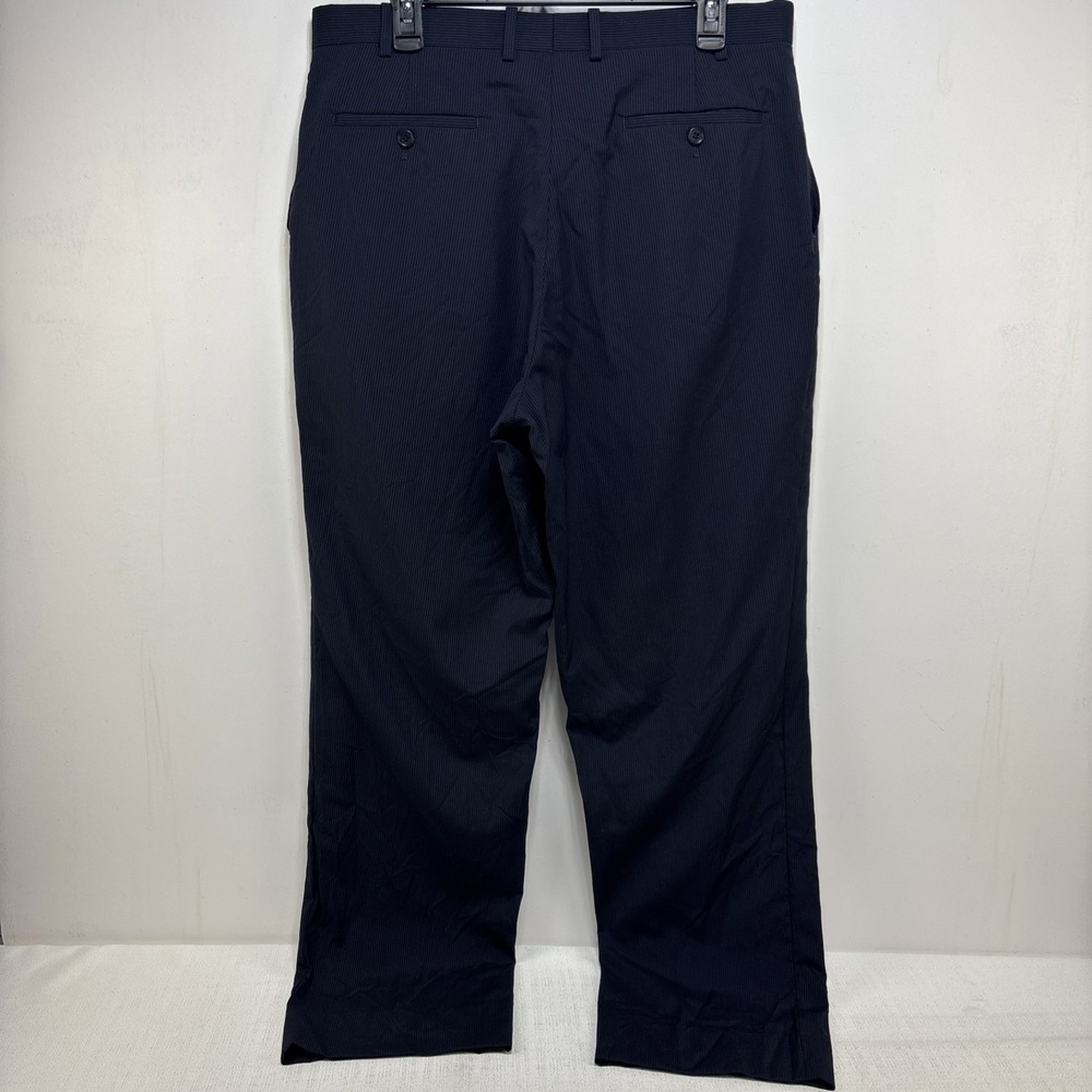 Michael Kors Mens Navy Pinstripe 2 Piece Suit Wool Size 42L Pants 34x32 - Picture 11 of 16